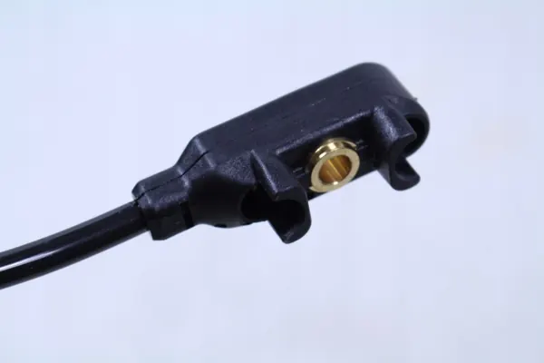 Mercedes Bremsbelagsensor OEM A6675401736 - Gebraucht image 3