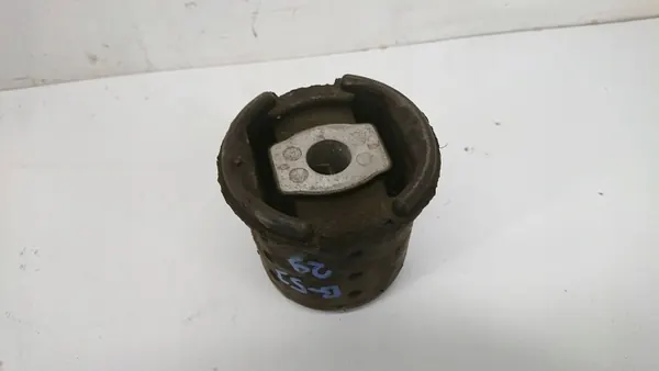 BMW Taka-akselin kumitiiviste OEM 33311091422 image 5