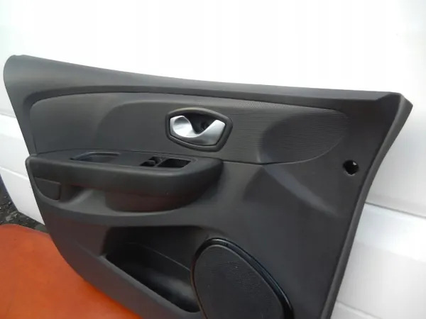 Tapicería Puerta Delantera Izquierda OEM Renault Clio IV image 3