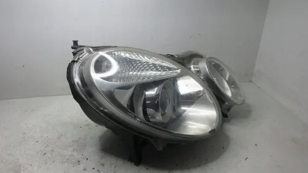 Mercedes-Benz E W211 Höger Xenon-strålkastare OEM COC1808 image 4
