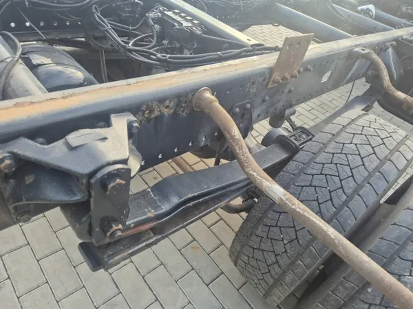 Hintere Blattfeder OEM RESOR TYŁ TYLNI TYLNY 3 PIÓROWY image 2
