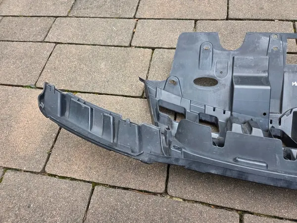 Renault Megane III Etupuskuri Vahvistus 620367065R image 9