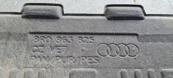 Audi Q5 SQ5 Motorkap Isolatie 8R0863825 image 10