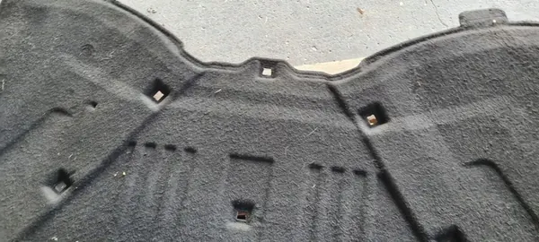 Audi Q5 SQ5 Motorkap Isolatie 8R0863825 image 6