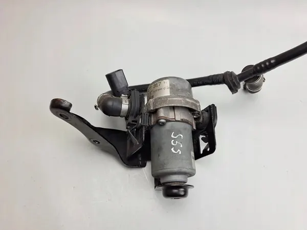 IMUPUMPPU AUDI RS5 8T 4.2 FSI CFS COUPE QUATTRO 8E0927317H image 4