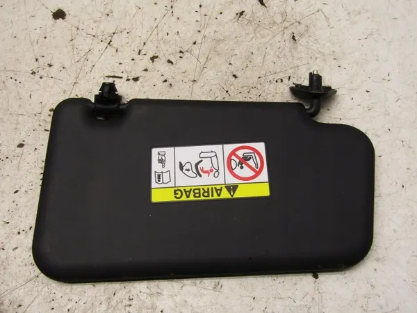 OEM 6890 Vänster solskärm svart för Nissan Juke F16 image 2