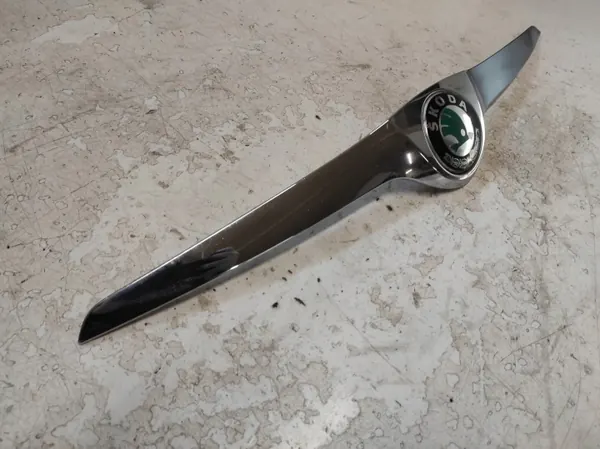 Skoda Fabia II Grille OEM 5J0853633A - Chroom image 3