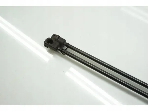 BMW Tavaratilan kansilaimennin OEM GSC2568 3 Series image 10