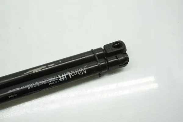 BMW Tavaratilan kansilaimennin OEM GSC2568 3 Series image 3