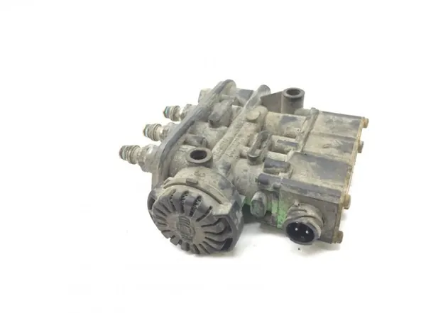 ECAS-ventil OEM 21083657 för Renault Trucks - Begagnad image 4