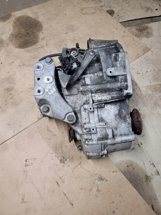 Volkswagen OE 02Q301103G Manuaalivaihteisto image 4