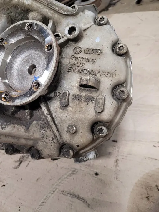 Volkswagen OE 02Q301103G Manuaalivaihteisto image 5