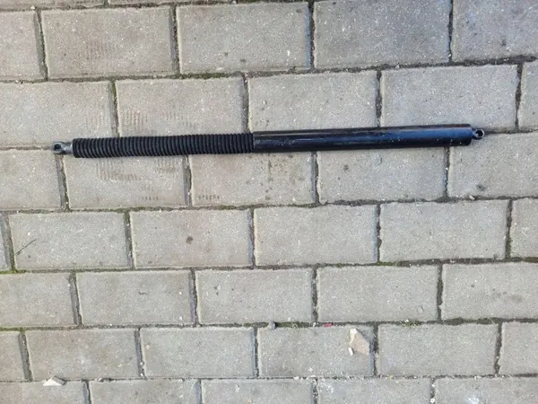 OEM 4G8827555B Actuador derecho maletero Audi A7 image 2