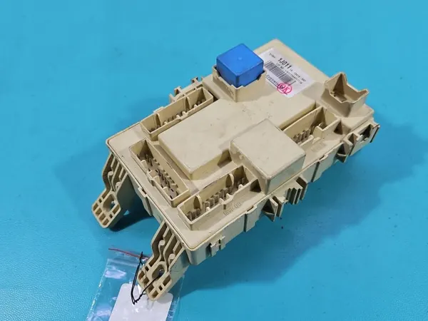 Zekeringkast OEM 91950-1J011 voor Kia Venga image 4