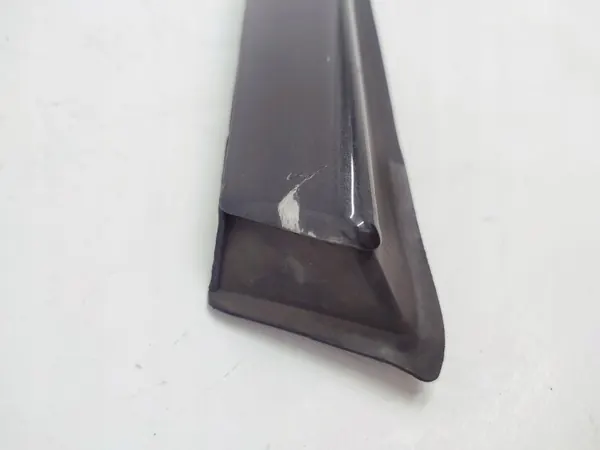 OEM 9659145880 Front Windshield Trim Right Citroen C5 image 5
