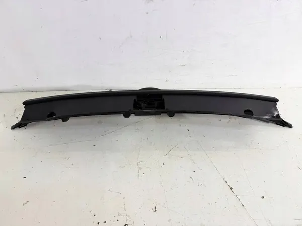 VW Passat B8 Front Grill 19- OEM 3G0853651 image 9