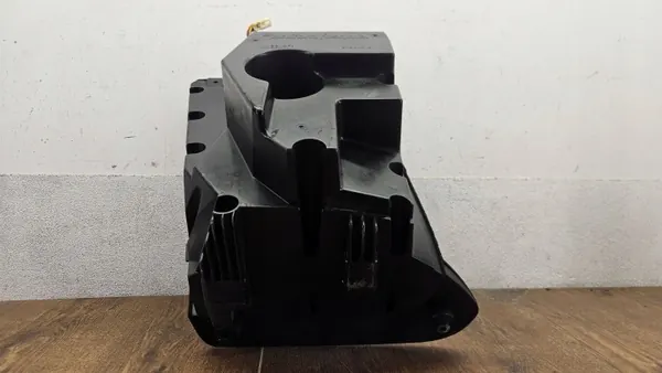 Mitsubishi Outlander II Subwoofer OEM 8720A012 image 8