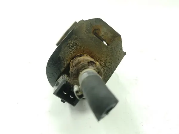 Bomba de combustível BMW 7 E65/E66 OEM 8379677 - Usado image 3