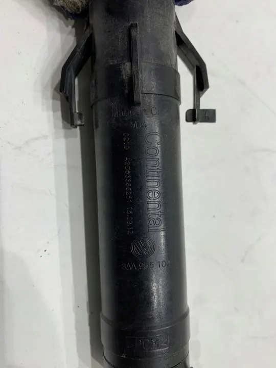 Rechter Voorruitwisser VW Passat B7 Kombi 10-15 3AA955104 image 4