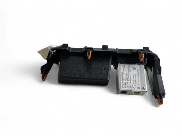Prise USB Lexus NX 2023 OEM 8619078020 image 5