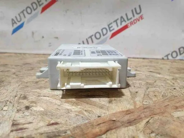 Pneumatic Suspension Module BMW 5 TOURING (F11) 3.0L OEM image 4