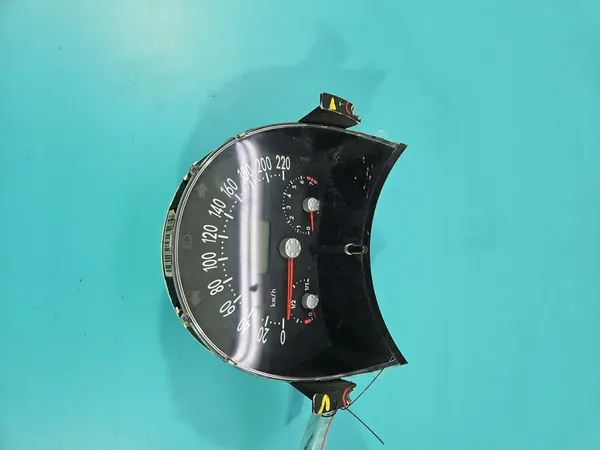 Nopeusmittari VW New Beetle 98- 1C0920800CX image 5