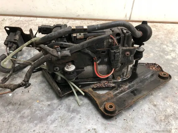 Compressor Suspensão Ar Mercedes OEM A2123200404 image 5