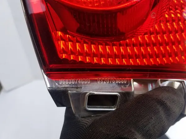 Höger Baklykta Peugeot 2008 308 CC image 3