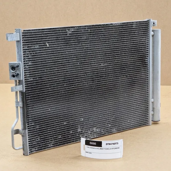 OEM 5YPAQ F200NFFBB0 AC-kondensaattori Kia Sportage IV:lle image 2