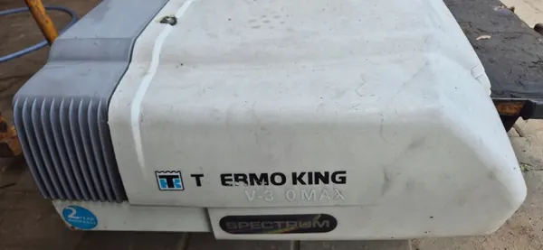 Thermo King V300 MAX Spectrum 12V/230V 2015 image 3