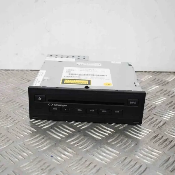 Audi A6 CD-byttare OEM 4E0910110L - Begagnad image 2