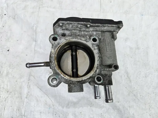 Drosselklappe Hyundai I30 IX35 Veloster 1.6GDI OEM 35100-2B300 image 4