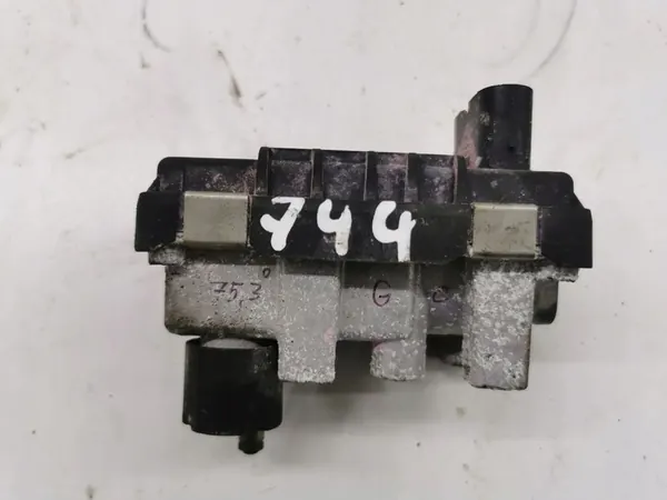 BMW X5 E70 2010 Turbolader-Aktuator image 1