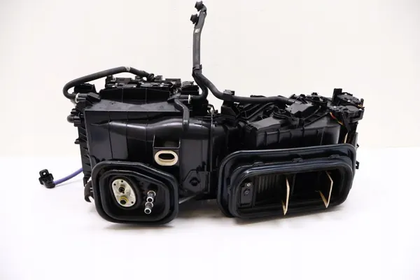 Volvo V60 II Lämmitysydin OEM P32226260 - Käytetty image 2