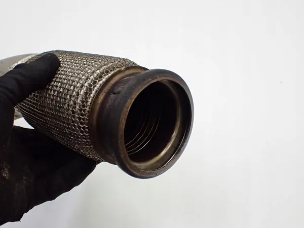 Pakoputken joustoletku OEM 8W0253350BP Audi image 5