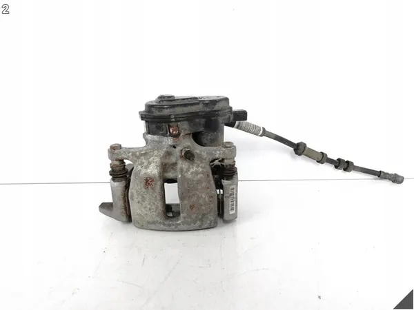 AUDI A5 S5 A4 S4 Takana Vasen Jarrusatula image 3