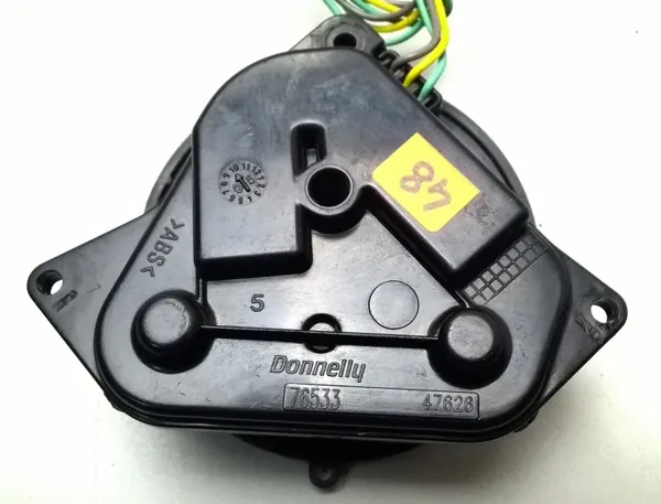 Moteur de rétroviseur gauche OEM 47626 Honda CR-V II image 3