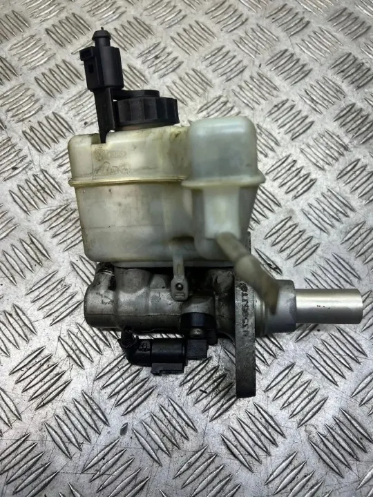 Cylindre de frein OEM 03350886771 pour VW Passat B6 image 3