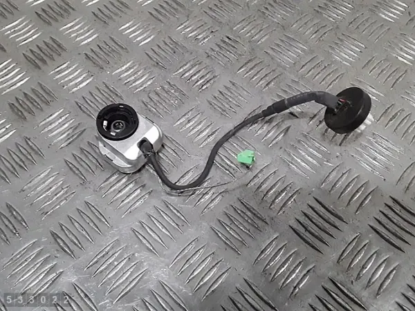 2008 Mitsubishi Outlander ECU W3T16372 image 2