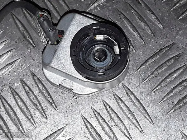2008 Mitsubishi Outlander ECU W3T16372 image 4