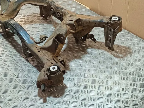 Subaru Legacy Hinterfedern OEM FBZ26288 - Gebraucht image 3