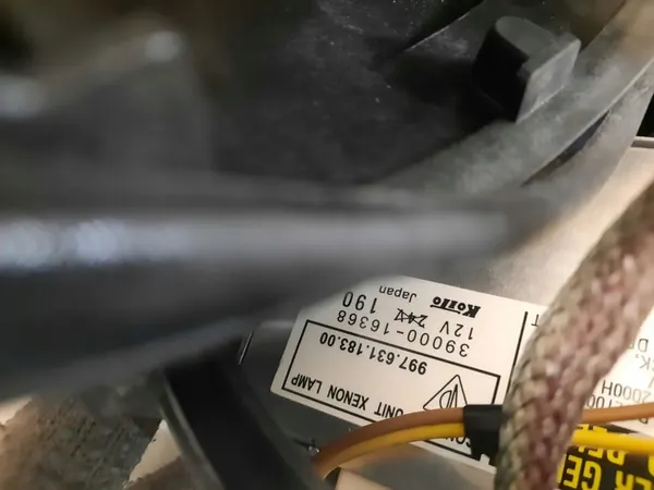 2006 Porsche Boxster 987 Linker Koplamp 99763118300 image 6