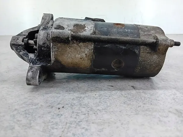 Motor de arranque Renault Master II 2.5 D image 4