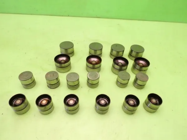 Hydrauliset Tappetit OEM Szklanki AUDI A4 B7 2.0 ALT image 3