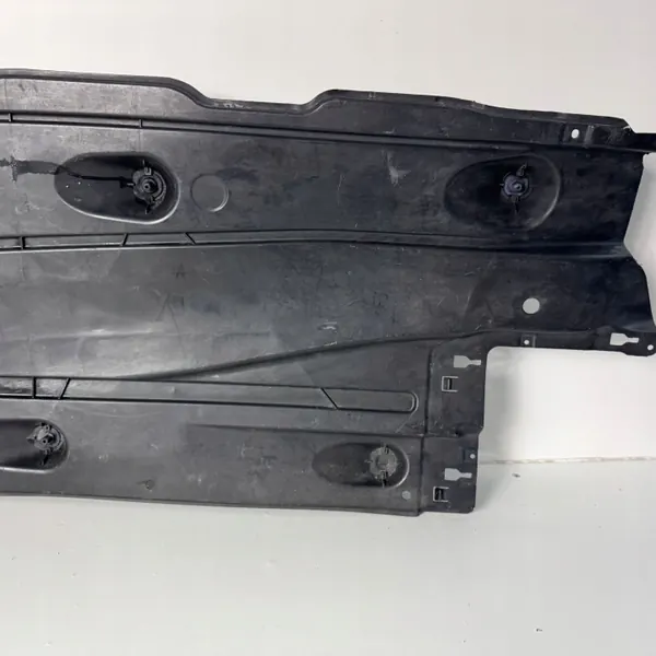 OEM 5Q0825201L Escudo Inferior Esquerdo Audi A3 8V image 5