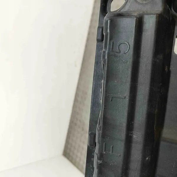 BMW X5 F15/F85 kynnyskiinnike OEM 8054035 image 4