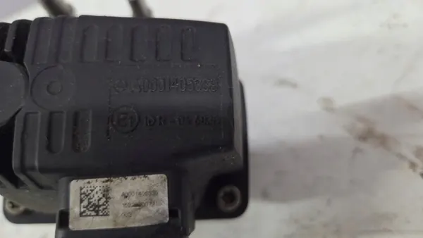 Doseur AdBlue OEM 0001405339 pour Mercedes-Benz image 4