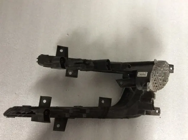 VW GOLF VII GTE Halógeno LED DRL Direito 5GE941056B image 2