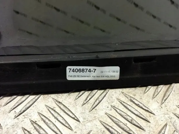 Oikea takalasi OEM 7406874 BMW X1 F48 2016 image 10