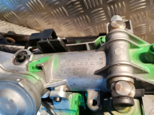 Pièce de direction Mercedes-Benz G W463 OEM 463460024 image 4
